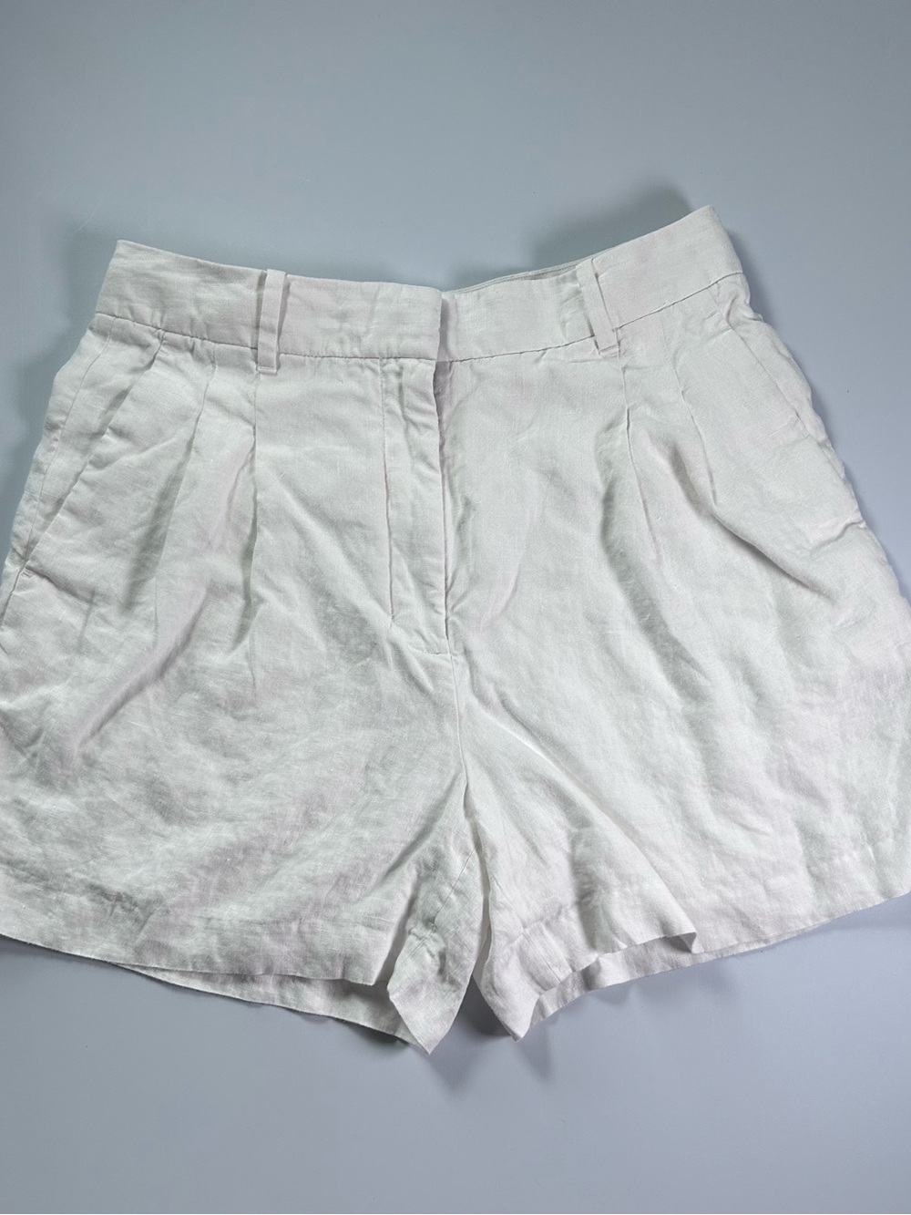 Aritzia ‘The Effortless’ Shorts